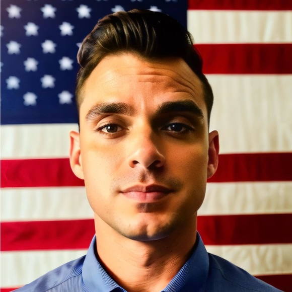 Meet your Posher, Kevin - Picture 4 of 8